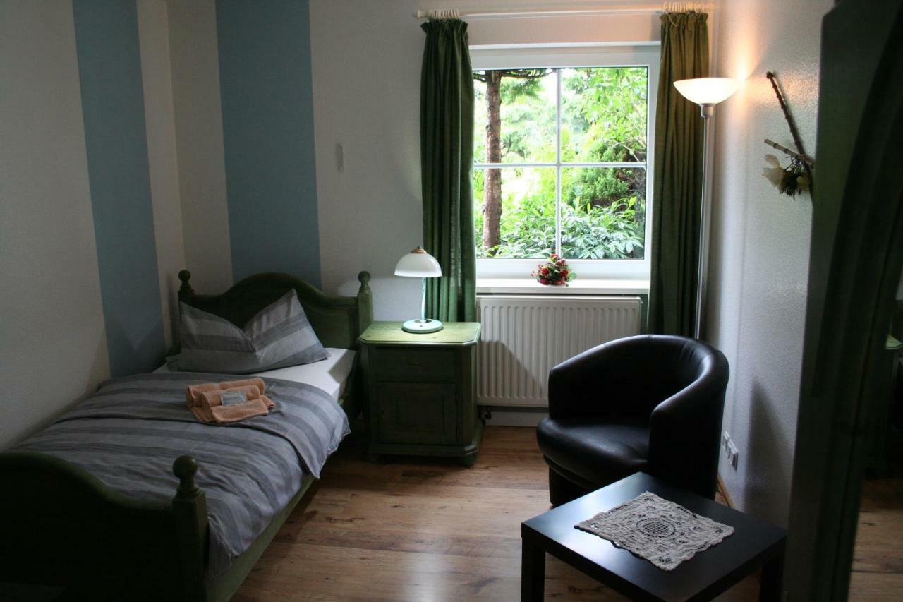 Landhaus Edelweiss Bed&Breakfast - Adults Only Neustadt am Rennsteig Ngoại thất bức ảnh
